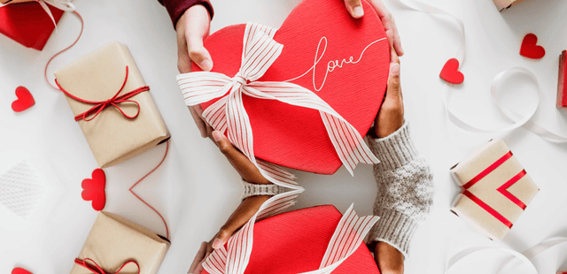 The best Valentine’s Day Jewelry Gifts which will stay new forever and ever
