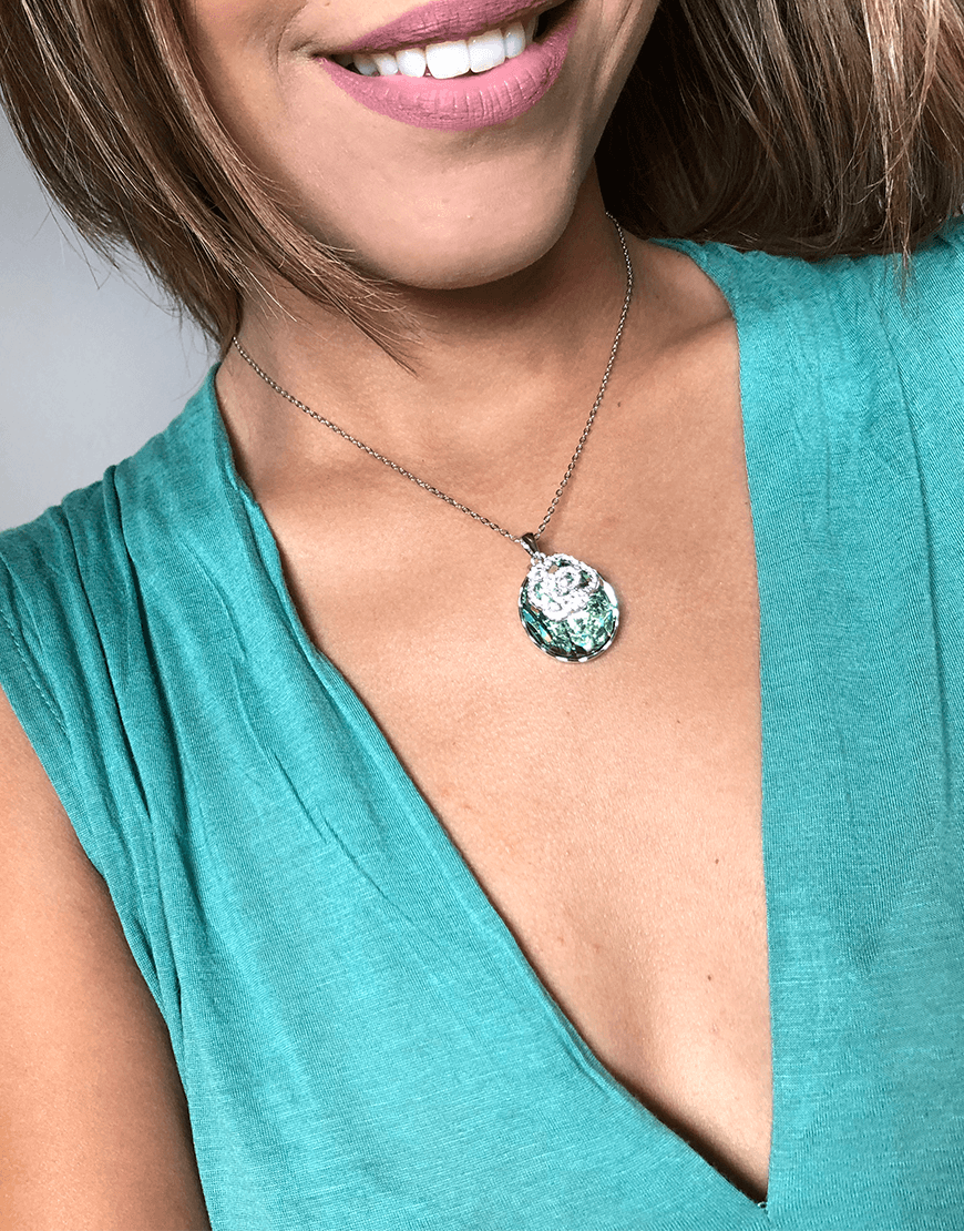 Oflara Ocean of Love Crystal Necklace (Real Look 2)